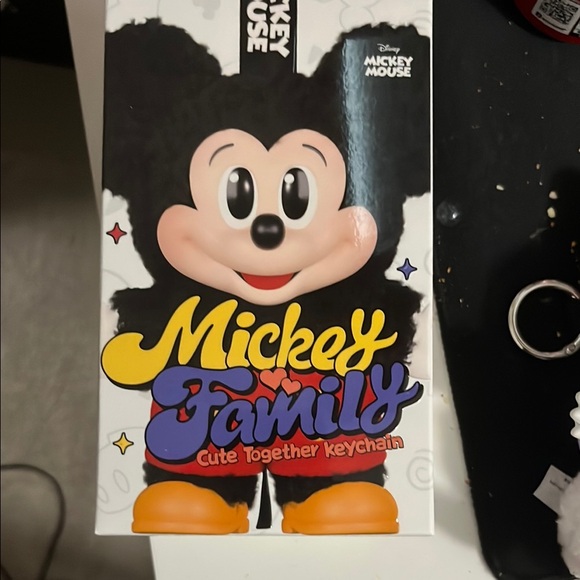 Disney Daisy Duck LaBubu Toy - Purple and Pink - Picture 4 of 4